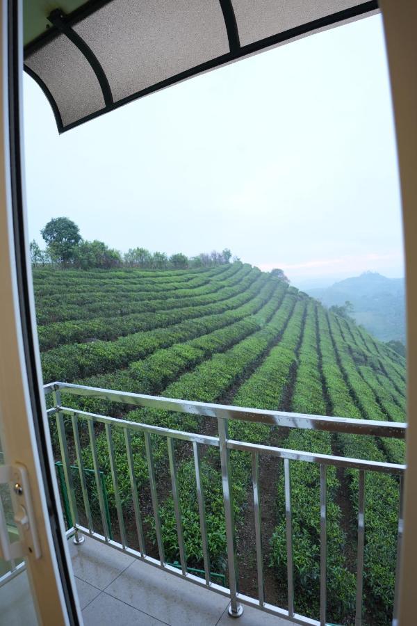 Vaga Mist Resort Vagamon Idukki Extérieur photo